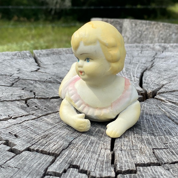 Vintage Piano Baby Figurine - Picture 4 of 5